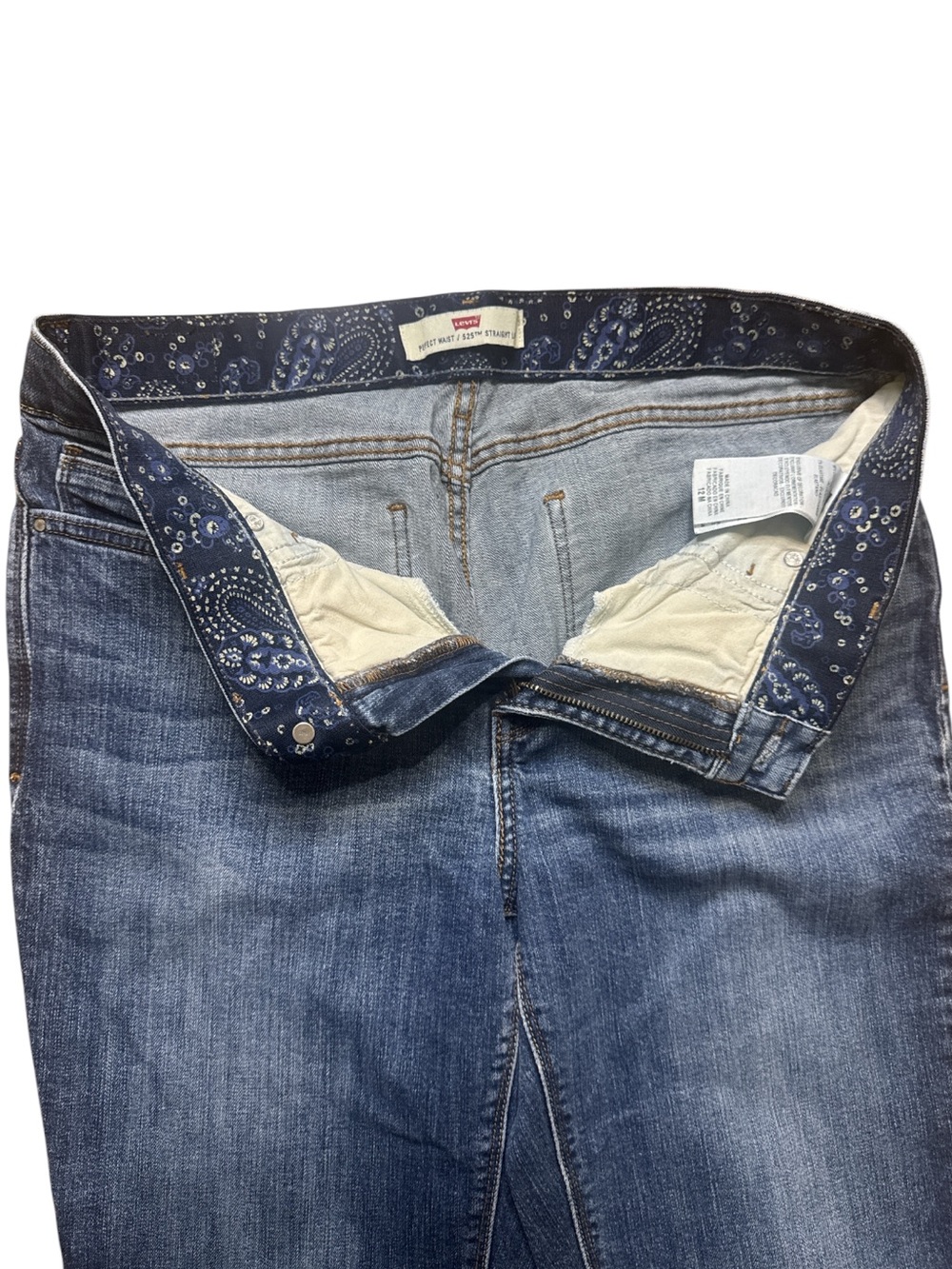 Levi’s Perfect Waist 525 Straight Jeans Women’s Size 12M Medium Wash Stretch Den - Picture 5 of 7